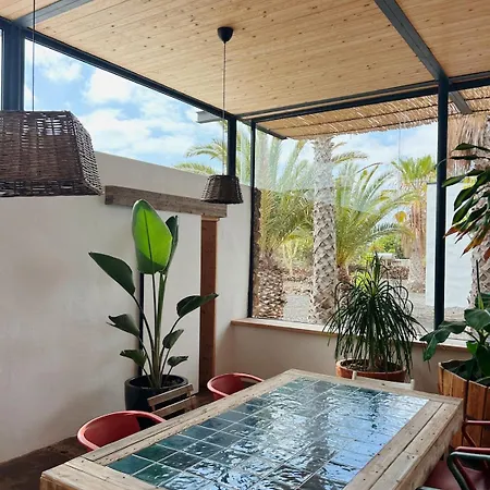 Asulito 400 M2 House With Pool 라하레스