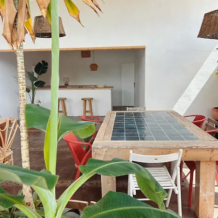 Asulito 400 M2 House With Pool 빌라 *