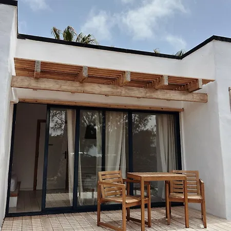 Asulito 400 M2 House With Pool 빌라