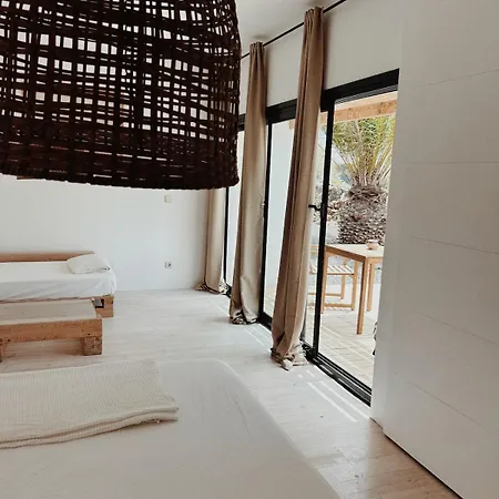 Asulito 400 M2 House With Pool