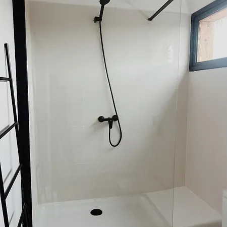 빌라 Asulito 400 M2 House With Pool 라하레스