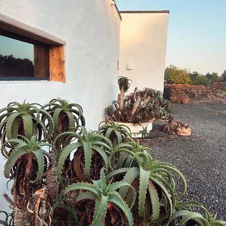 Asulito 400 M2 House With Pool 빌라