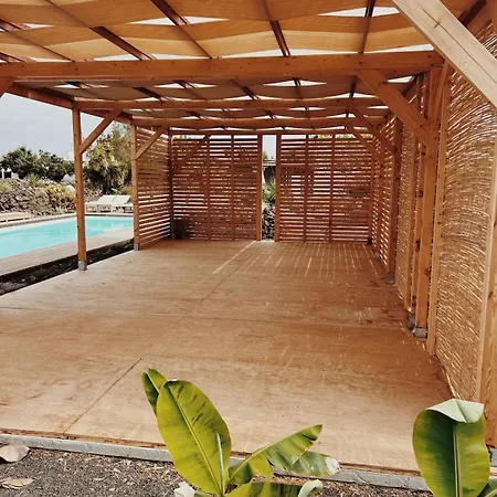 Asulito 400 M2 House With Pool