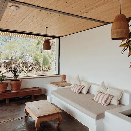 Asulito 400 M2 House With Pool 빌라 라하레스